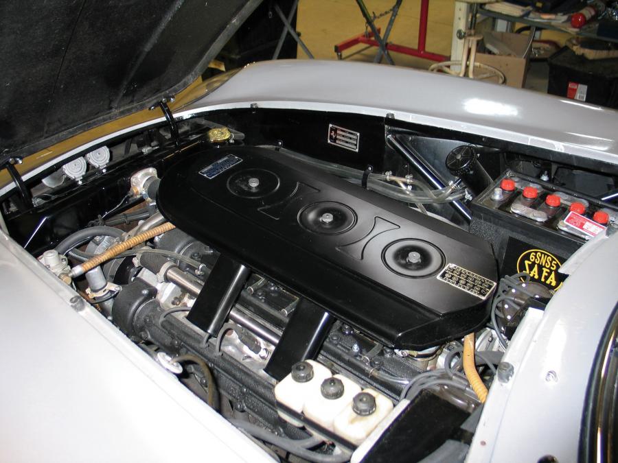  Ferrari 275 GTB/4 Berlinetta 1966 года  (фото 10 из 13)
